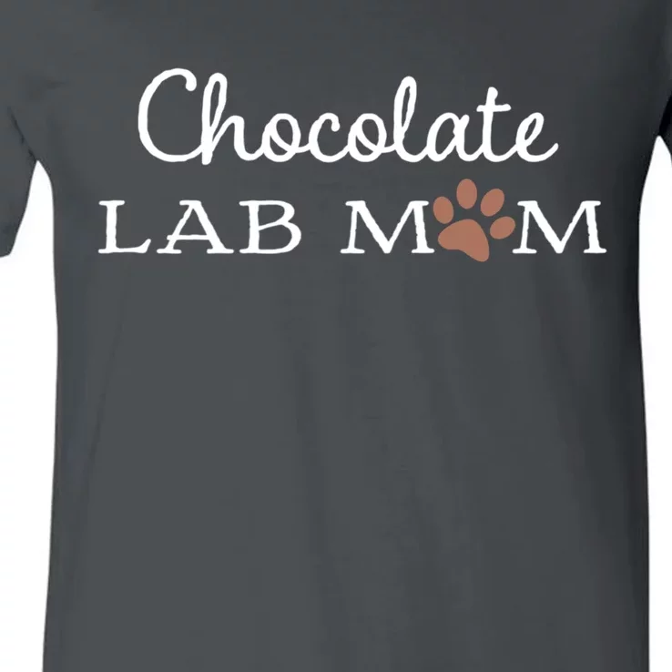 Cute Chocolate Lab Mom Gift For Lovers V-Neck T-Shirt