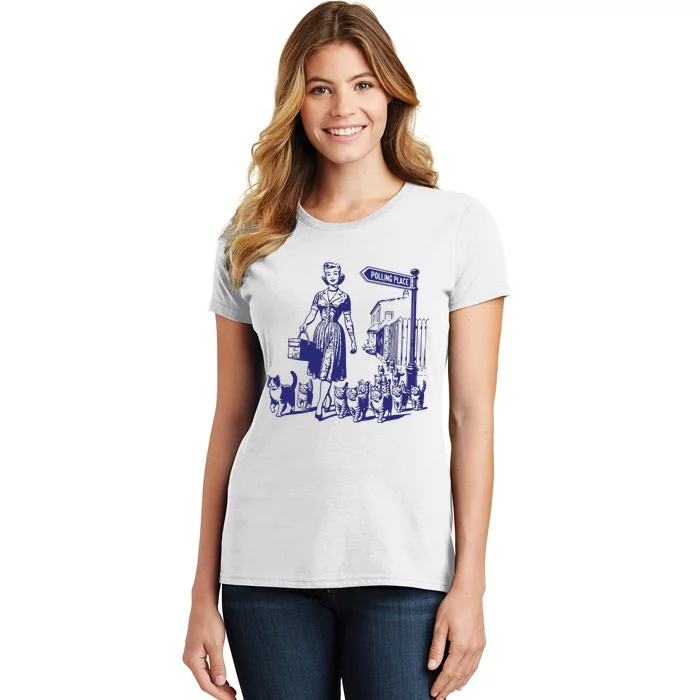 Childless Cat Lady Funny Vintage Women's T-Shirt