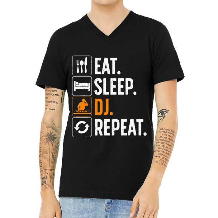 Cool Dj For Women Disc Jockey Radio Djs Jazz Music Lover V-Neck T-Shirt