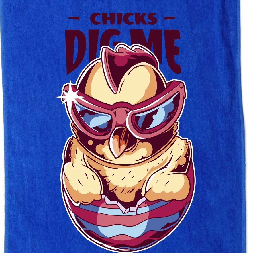 Chicks Dig Me Funny Platinum Collection Golf Towel