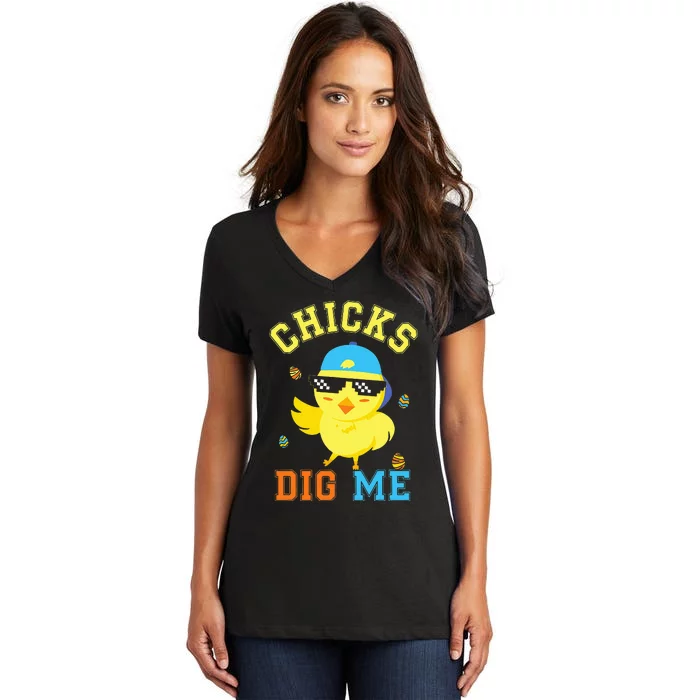 Chicks Dig Me Happy Easter Egg Hunt Women's V-Neck T-Shirt