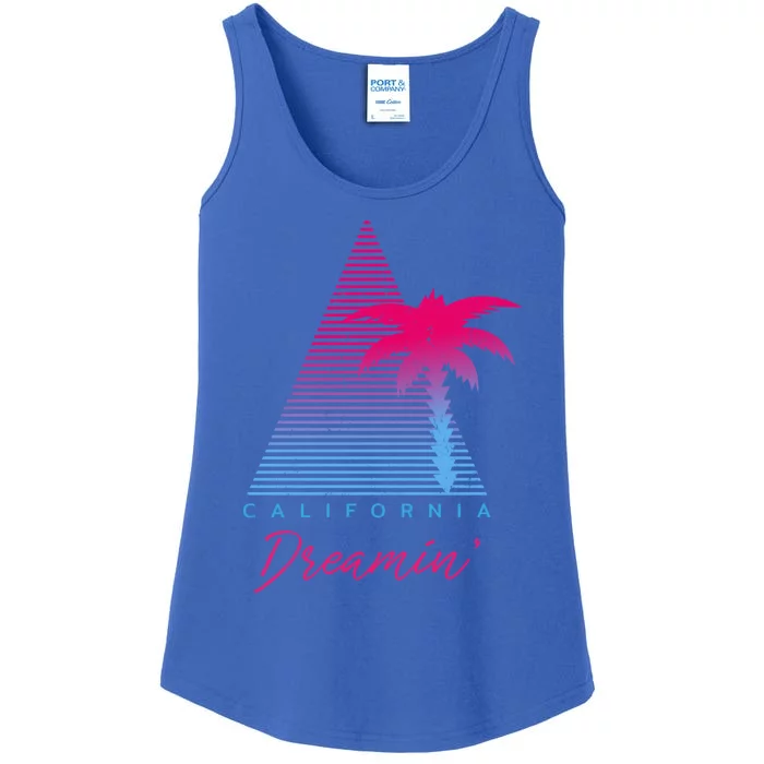 California Dreamin’ Natural Summer Roll Surf Retro Design Funny Gift Ladies Essential Tank