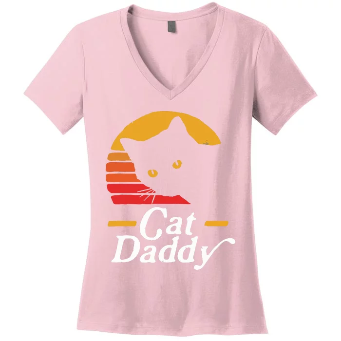 Cat Daddy Vintage Eighties Style Cat Retro Distressed Women's V-Neck T-Shirt