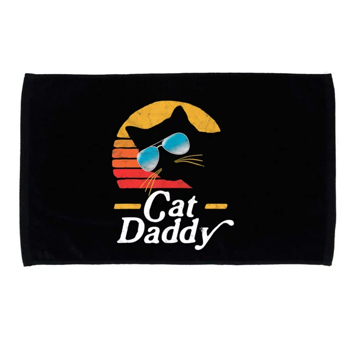 Cat Daddy Vintage 80s Style Cat Retro Sunglasses Distressed TShirt Microfiber Hand Towel