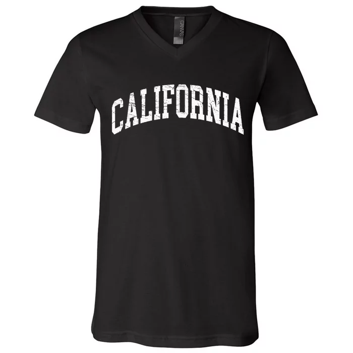 California Est 1850 Distressed Worn Design Classic V-Neck T-Shirt