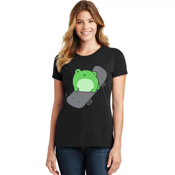 Cute Frog On Skateboard Kawaii Aesthetic Frog Women's T-Shirt