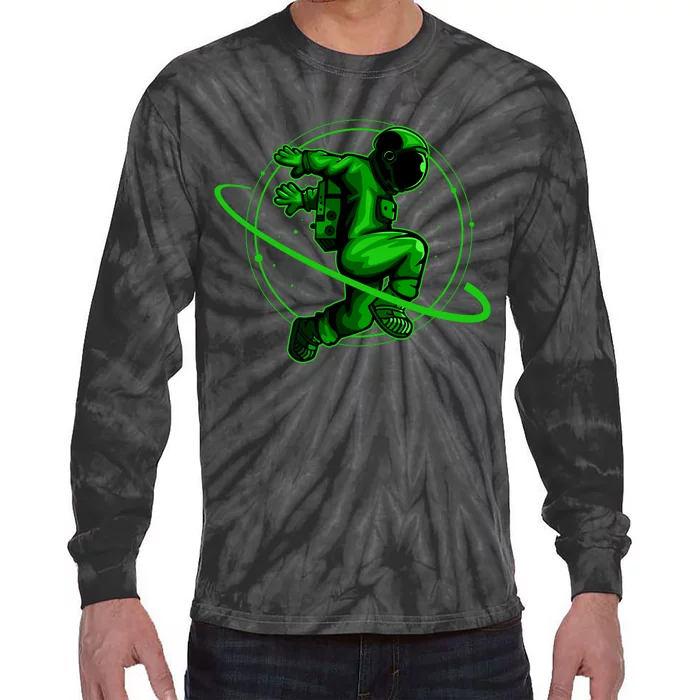 Cool Green Space Astronaut Jumping Retro Tie-Dye Long Sleeve Shirt