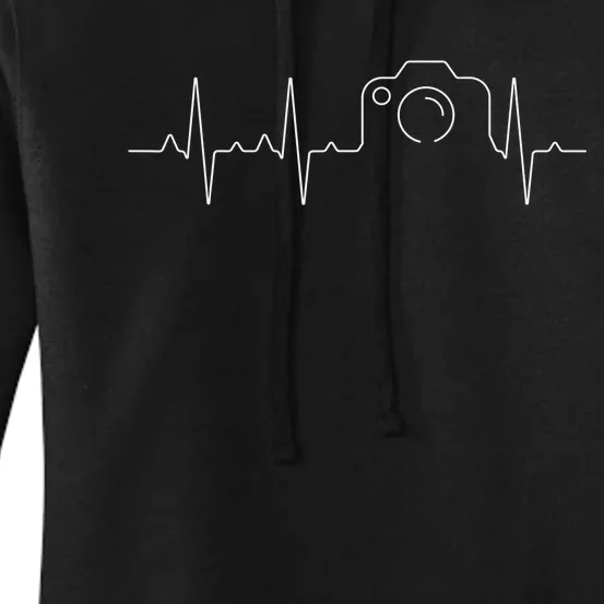 camera heartbeat cute love photography Women's Pullover Hoodie