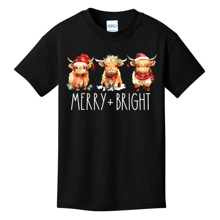 Cute Highland Cow Christmas Merry Bright Cow Xmas Farmer Kids T-Shirt