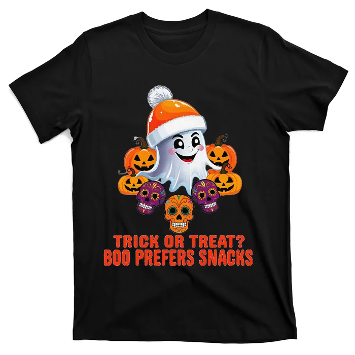 Cute Halloween Ghost Trick Or Treat Boo Candy Funny Quote T-Shirt