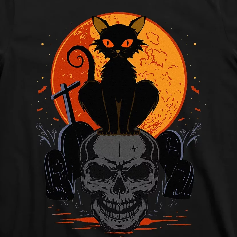 Cute Halloween Gothic Black Cat Standing On Skull Art T-Shirt