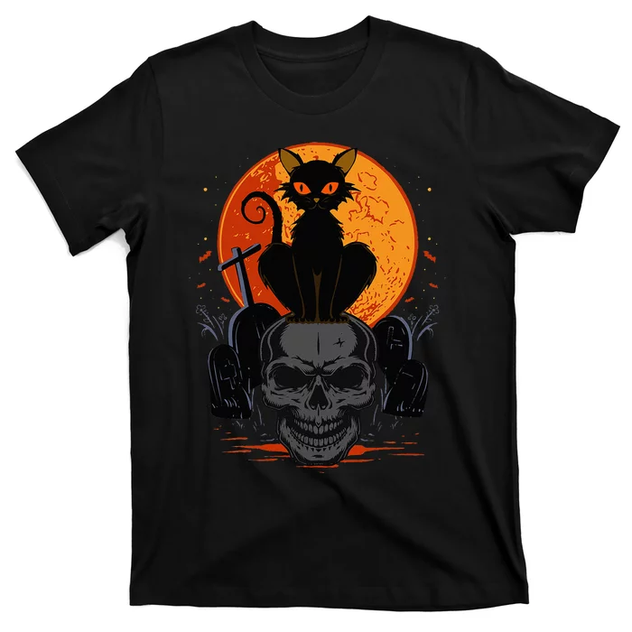 Cute Halloween Gothic Black Cat Standing On Skull Art T-Shirt