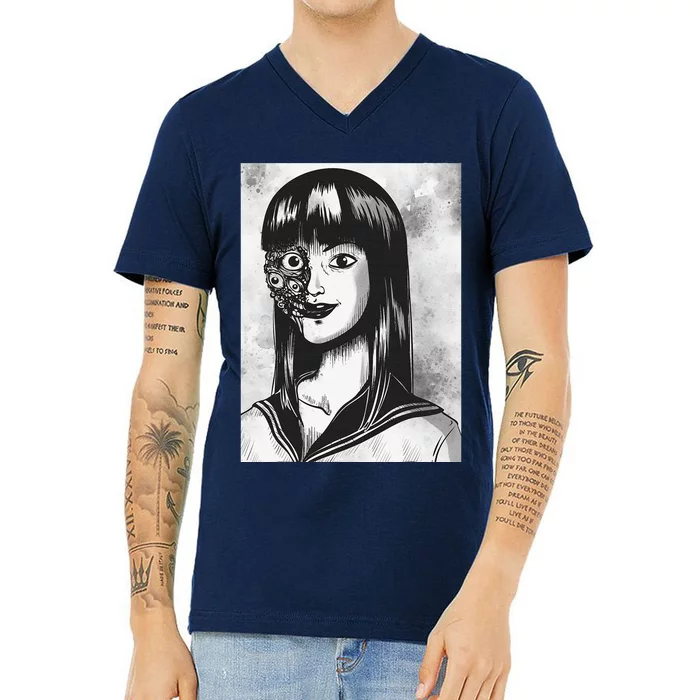 Creepy Horror Manga Anime Woman Eyes Halloween Art Cute V-Neck T-Shirt