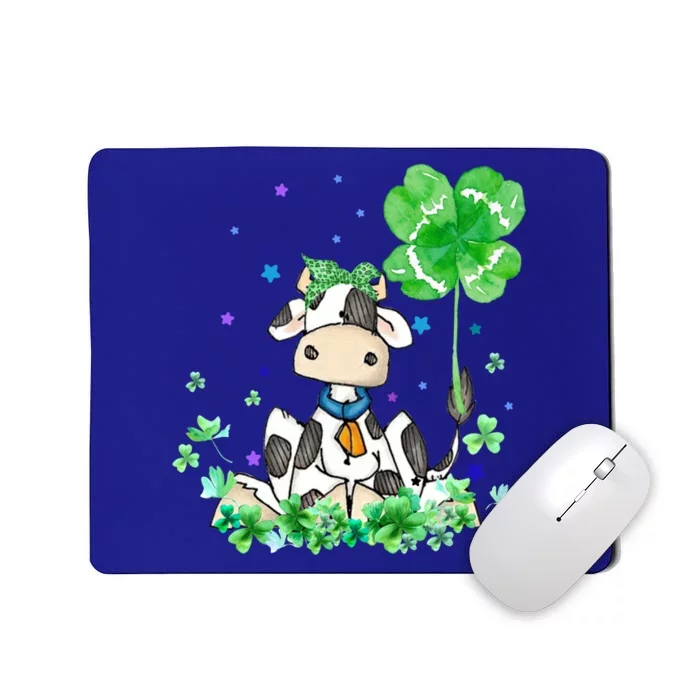 Cow Holding Shamrock Stars Cute St Patrick's Day Great Gift Mousepad