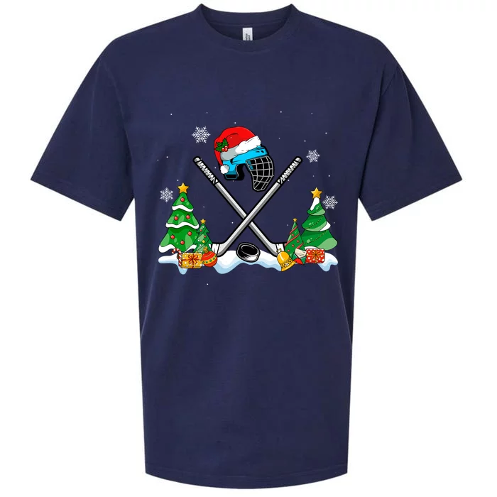 Cool Hockey Santa Hat Christmas Tree Hockey Lover Cute Gift Sueded Cloud Jersey T-Shirt