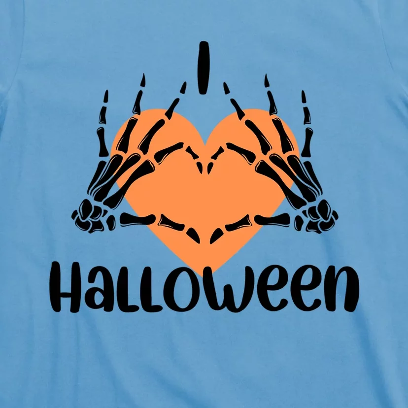 Cute I Love Halloween Funny Skeleton Hands And Heart Gift T-Shirt