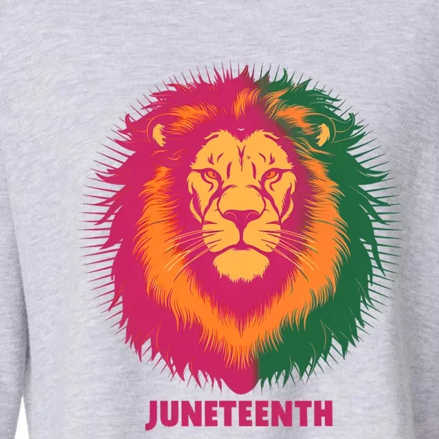 Celebrate Junenth Lion African American Freedom Day 1865 Gift Cropped Pullover Crew