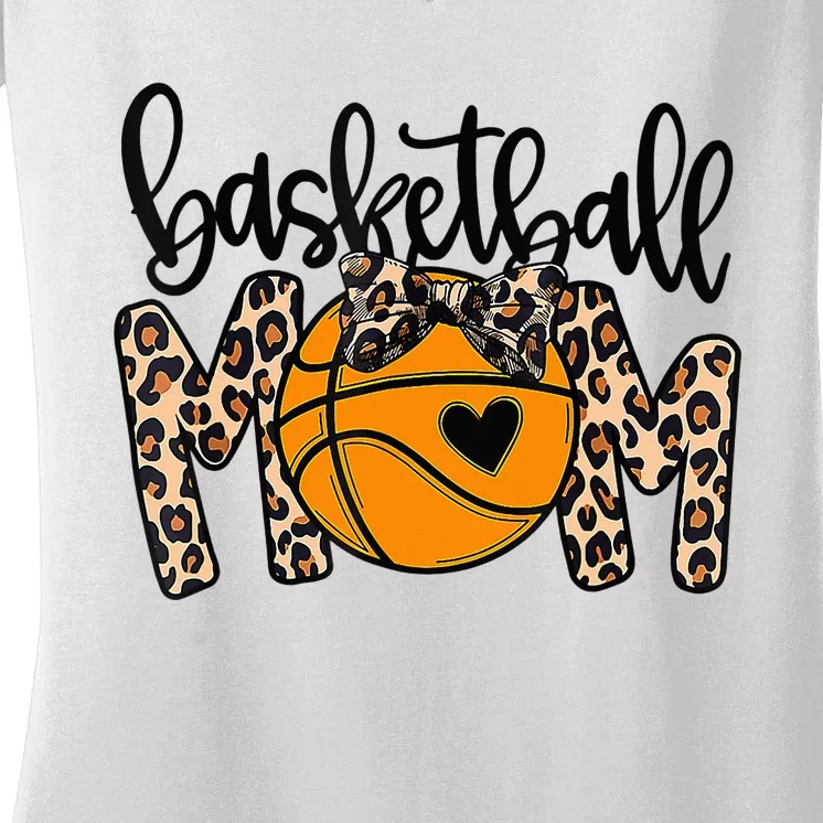 Cute Leopard Basketball Mom With Bow Tie Funny Mothers Day Women's V-Neck T-Shirt