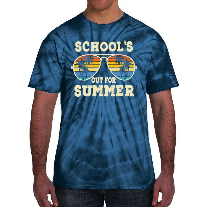 Cute Last Day Of School Schools Out For Summer Teacher Retro Tie-Dye T-Shirt