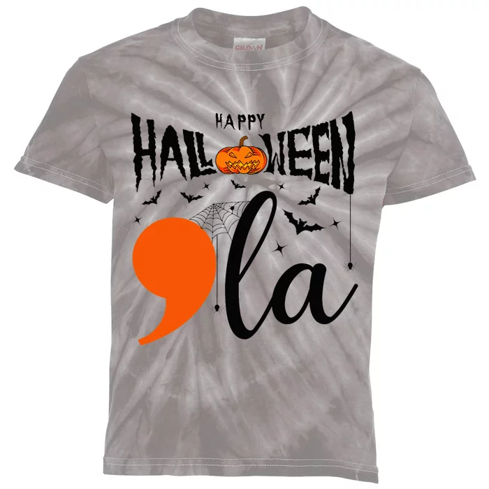 Comma +  La Happy Halloween Kamala Harris 2024 Kids Tie-Dye T-Shirt