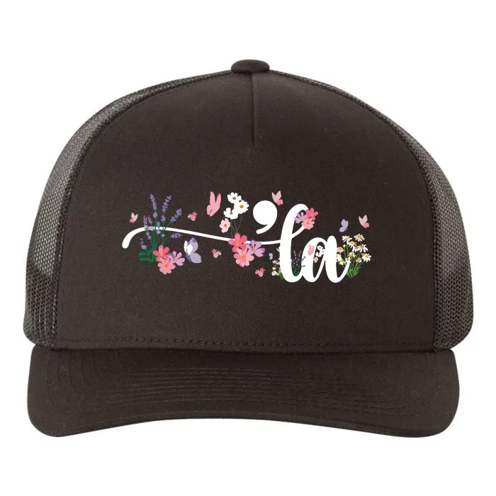 Comma La Kamala Harris Vintage Floral Feminine President Yupoong Adult 5-Panel Trucker Hat