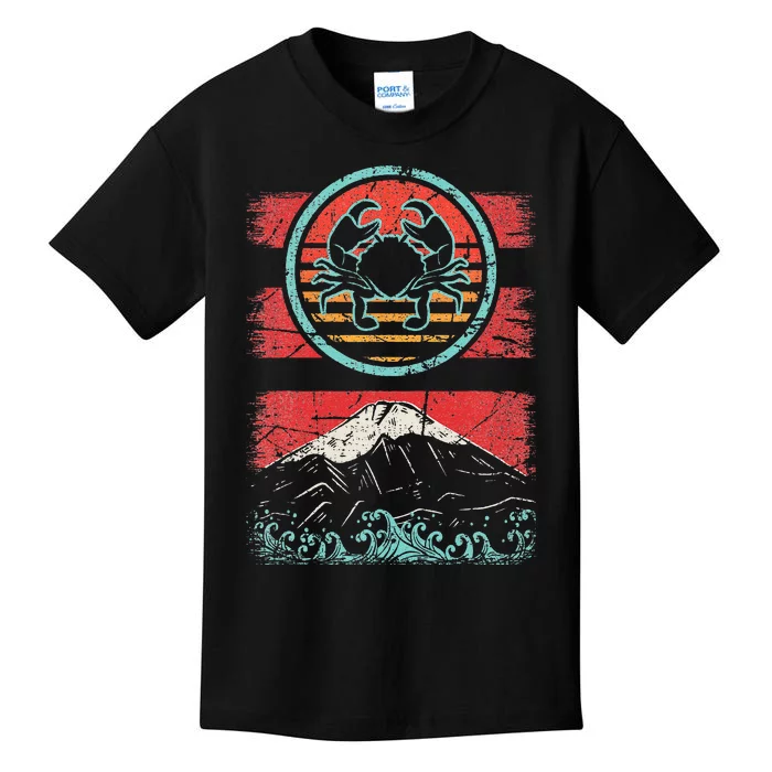 Crab Lover Retro Crabbing Vintage 80s Style Fishing Hunting Kids T-Shirt