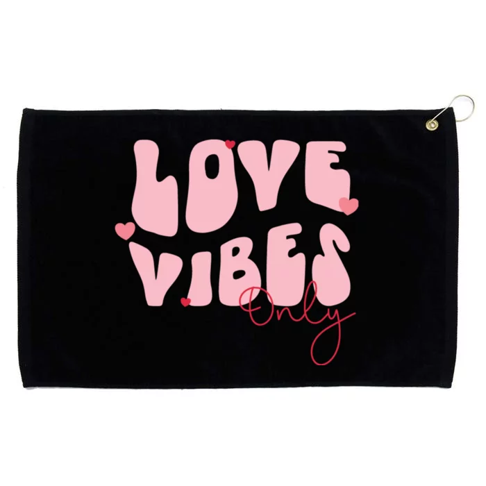 Chic Love Vibes Only Design Grommeted Golf Towel