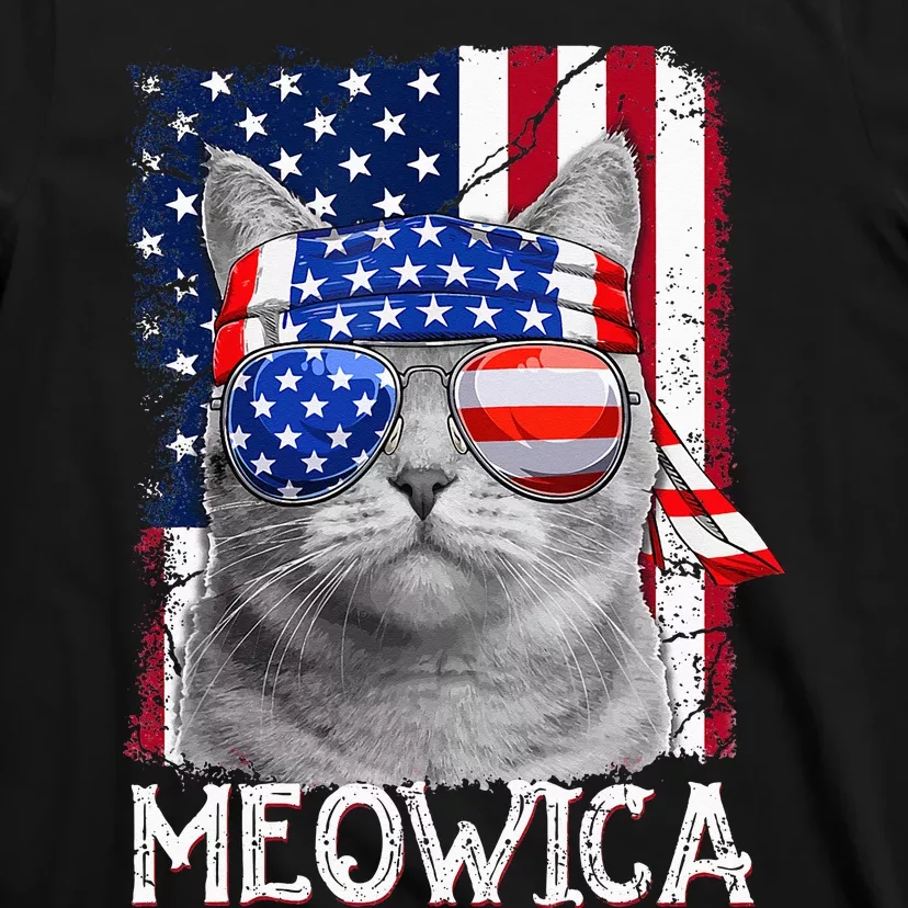 Cat Mom and Cat Dad USA Flag Funny Cat 4th of july Meowica T-Shirt