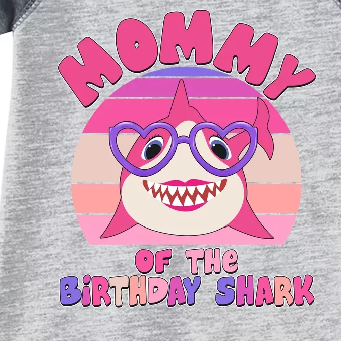 Cute Mommy Of The Birthday Shark Infant Baby Jersey Bodysuit