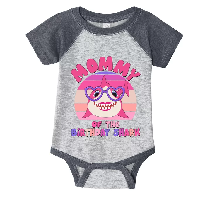 Cute Mommy Of The Birthday Shark Infant Baby Jersey Bodysuit