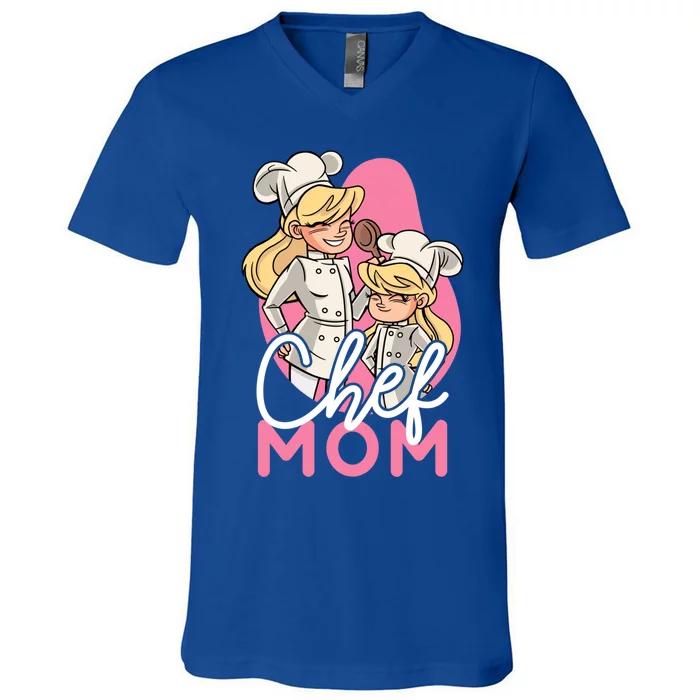 Chef Mom Who Love To Cook In The Kitchen Gift V-Neck T-Shirt