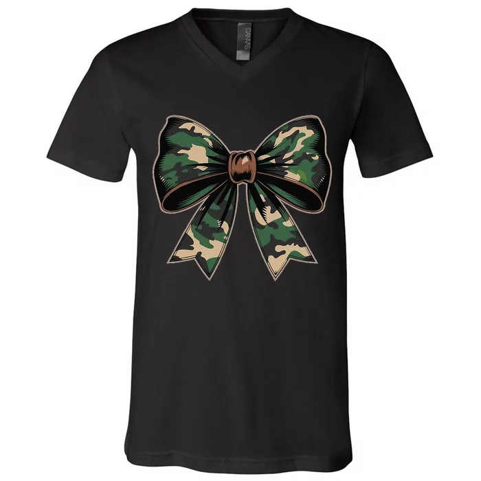 Camouflage Old Camo Bow Camo Coquette Bow Hunting Gift V-Neck T-Shirt