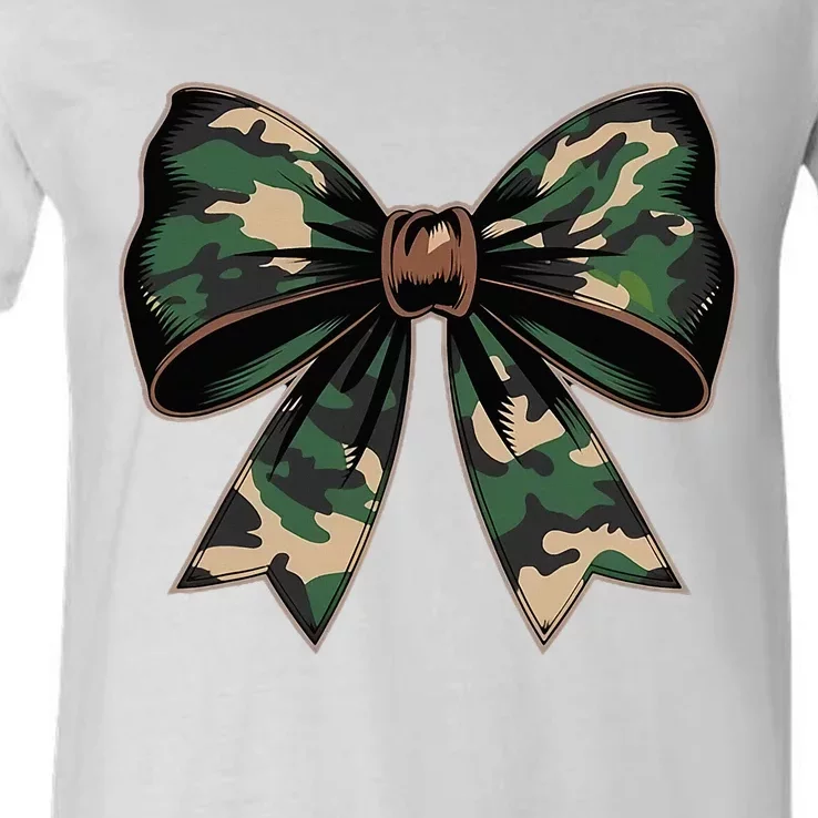 Camouflage Old Camo Bow Camo Coquette Bow Hunting V-Neck T-Shirt