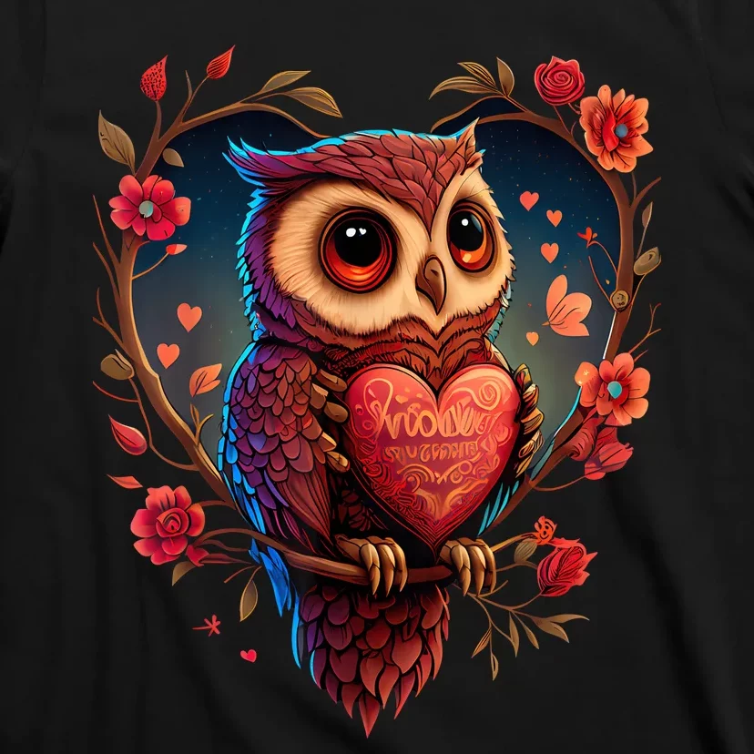 Cute Owl Lover Valentines Day Cute Owl Art Animal Graphic T-Shirt