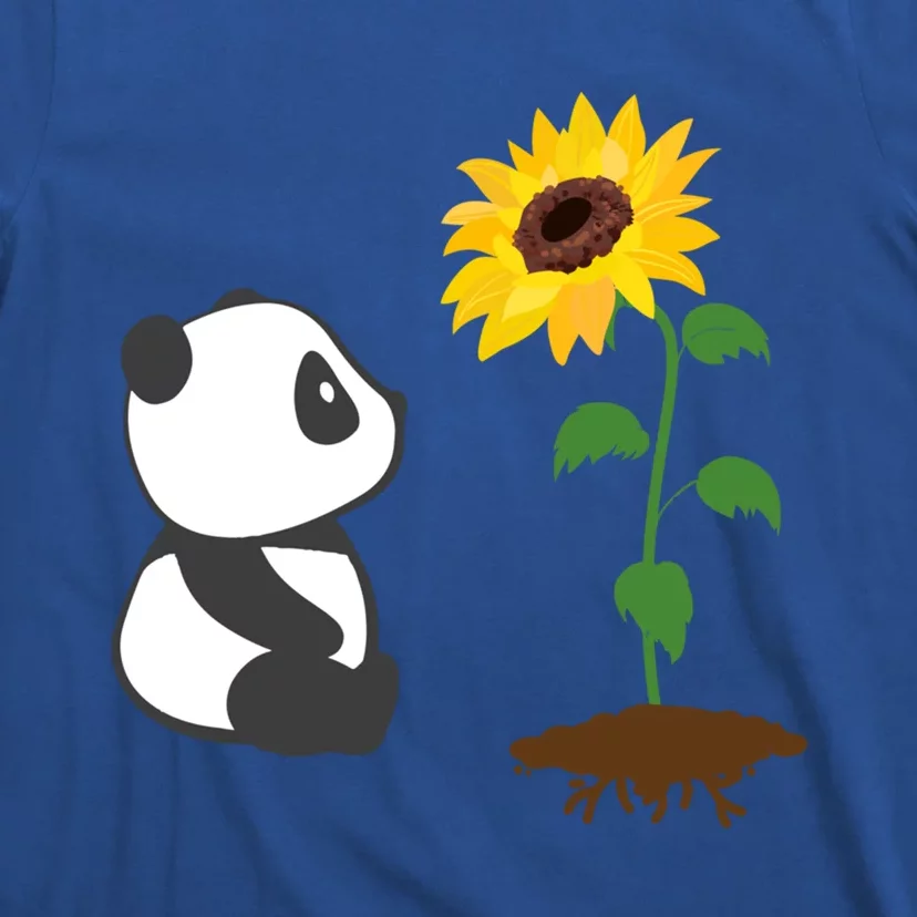 Cute Panda Bear Sunflower Summer Sunshine Panda Lover Cute Gift T-Shirt