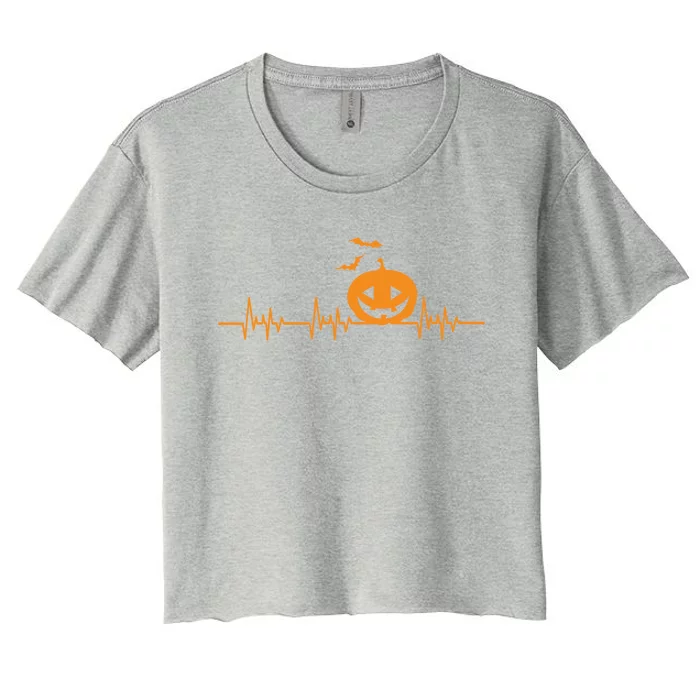 Carved Pumpkin Halloween Heartbeat Nurse Meaningful Gift Women's Crop Top Tee