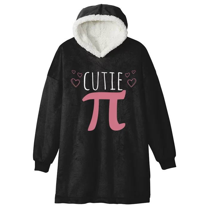 Cutie Pi Hearts Happy Pi Day Gift For Moth Lovers Hooded Wearable Blanket