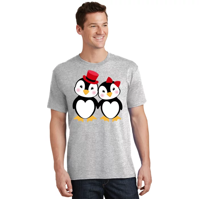 Cute Penguin Love Couples Valentines T-Shirt