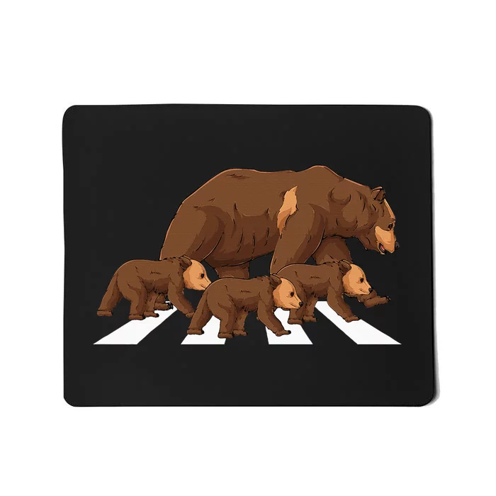 Crossing Road Bear Wildlife Wild Camping Campers Bear Mousepad