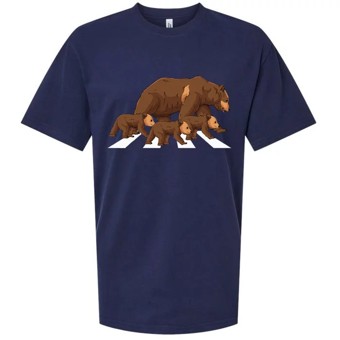 Crossing Road Bear Wildlife Wild Camping Campers Bear Sueded Cloud Jersey T-Shirt