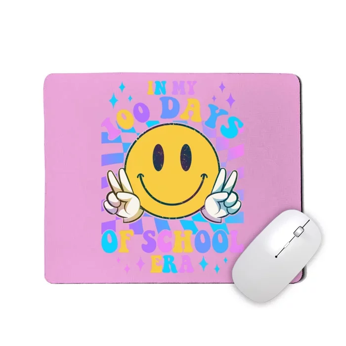 Cute Retro Emoji Smiley In My 100 Days Of School Era Mousepad