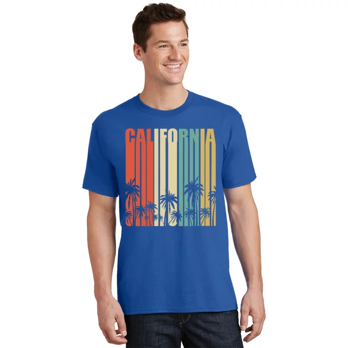 California Retro Gift Surfer Beach Cali Venice Gift T-Shirt