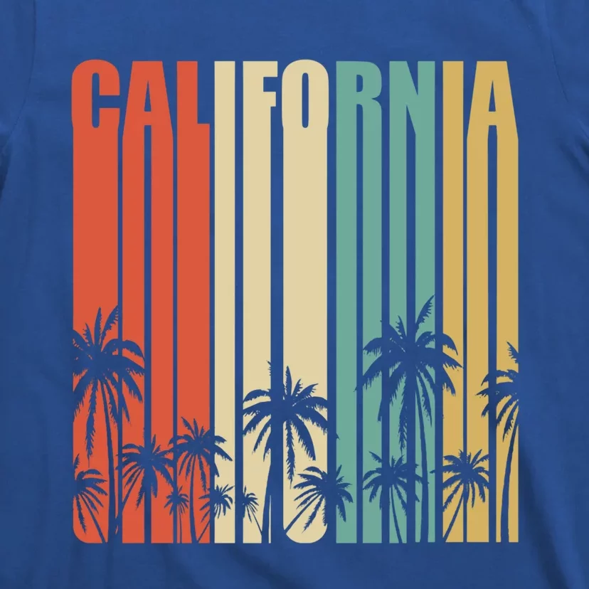 California Retro Gift Surfer Beach Cali Venice Gift T-Shirt