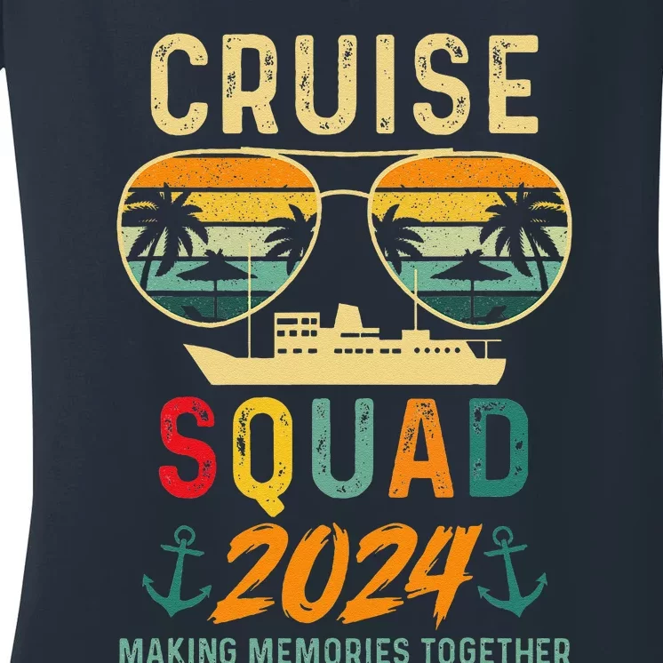 Cruise Squad 2024 Family Vacation Matching Group Summer Women's V-Neck T-Shirt