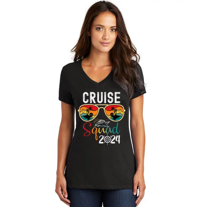 Cruise Squad 2024 Summer Beach Vacation Women's V-Neck T-Shirt