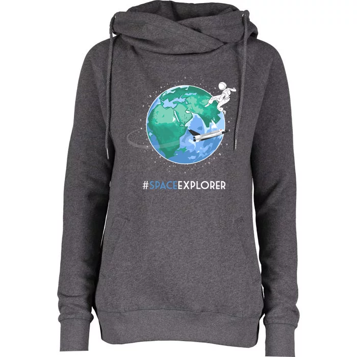 Cool Space Explorer Shuttle Astronaut Earth Cute Gift Womens Funnel Neck Pullover Hood