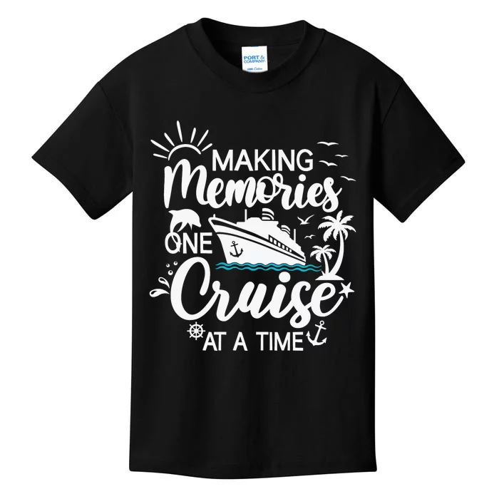 Cruise Ship , Family Cruising Trip Kids T-Shirt