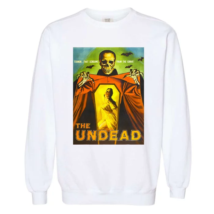 Creepy Skeleton Retro Halloween Monster Poster Horror Movie Garment-Dyed Sweatshirt