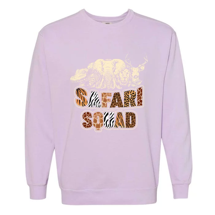 Cool Safari Squad African Family Summer Vacation Gift Garment-Dyed Sweatshirt