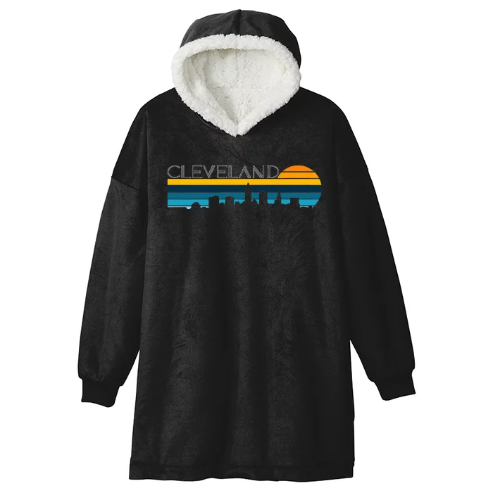 Cleveland Skyline Vintage Retro Sunset Cleveland Cityscape Hooded Wearable Blanket